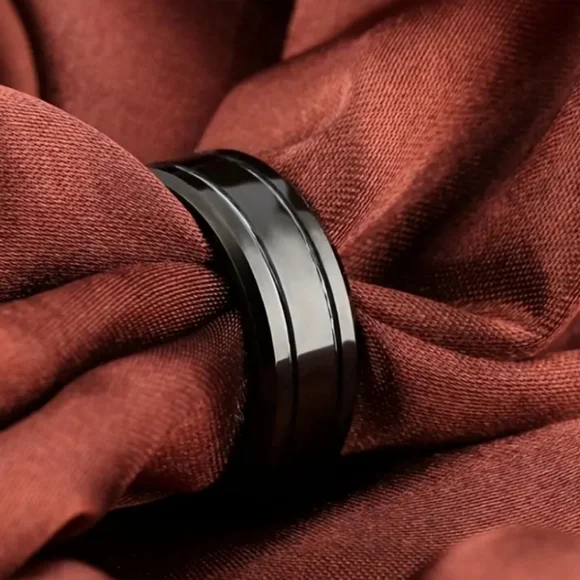 NWT Men's Black Tungsten Carbide band- size 10 - Picture 3 of 6